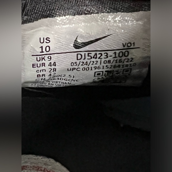 Lebron 20 “The Debut” Shoes - Picture 8 of 10